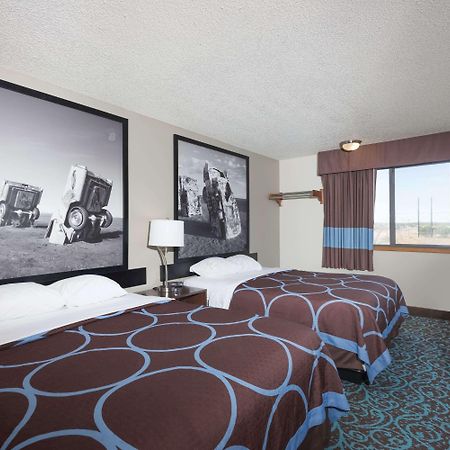 Super 8 by Wyndham Tucumcari Hotel Bagian luar foto